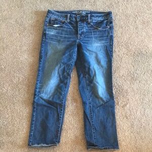 American Eagle Crop Jeans size 8